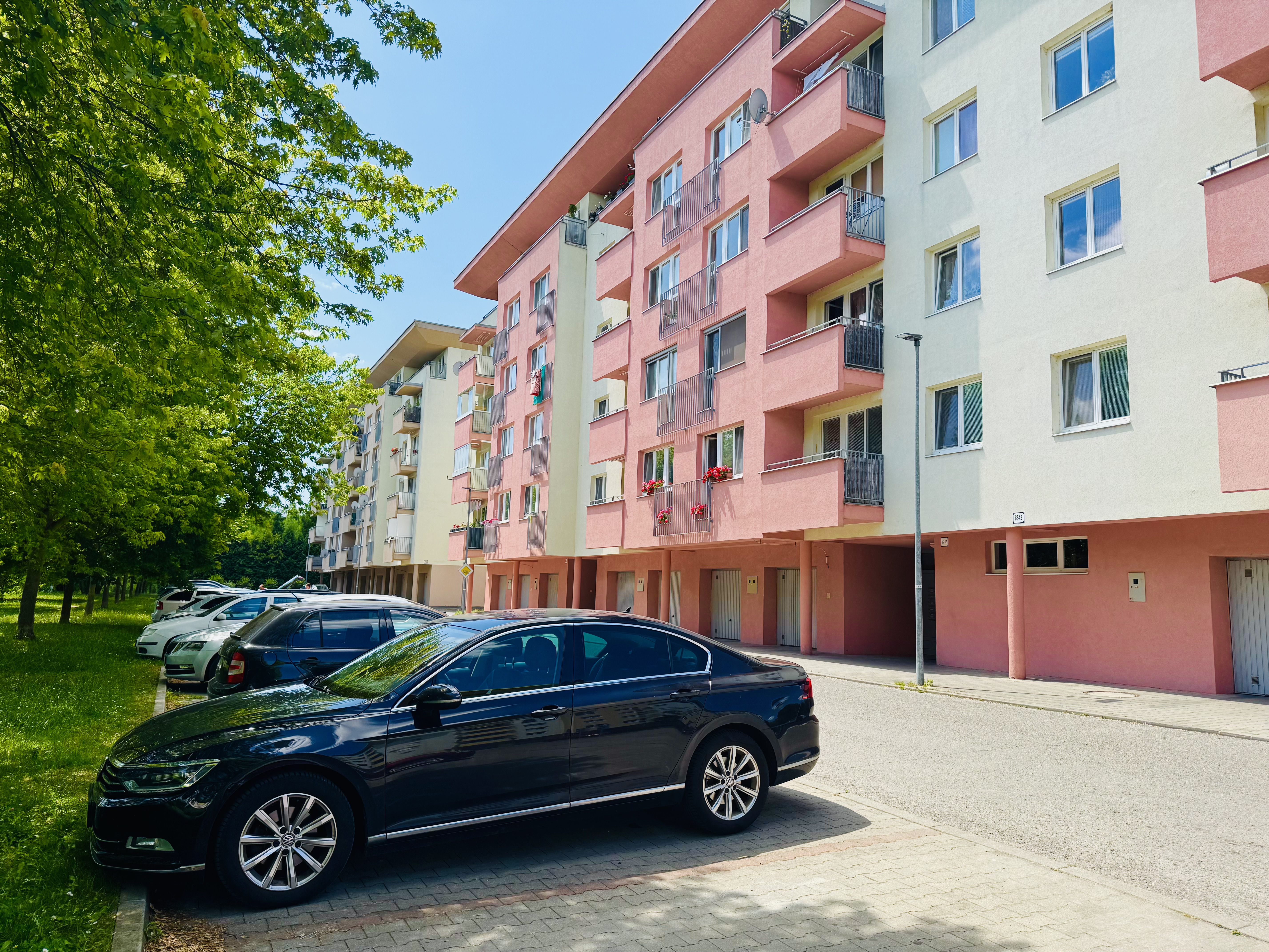 Na prenájom zariadený 1-izbový byt s balkónom v novostavbe Kastor, Žilina – Vlčince
