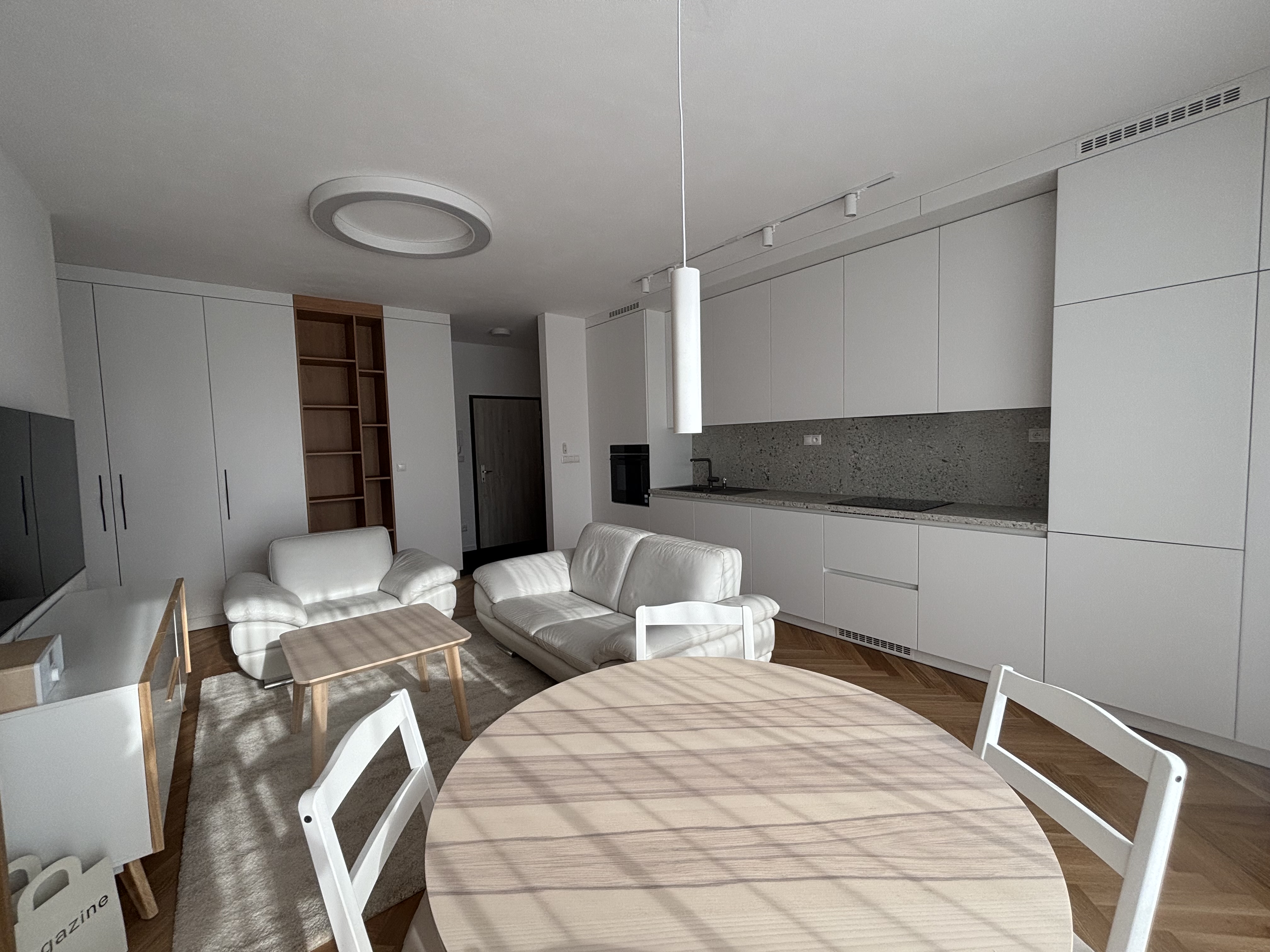 PRENÁJOM, ŠTÝLOVÝ 3 I BYT S GARÁŽOVÝM STÁTIM V NOVOSTAVBE V POPRADE