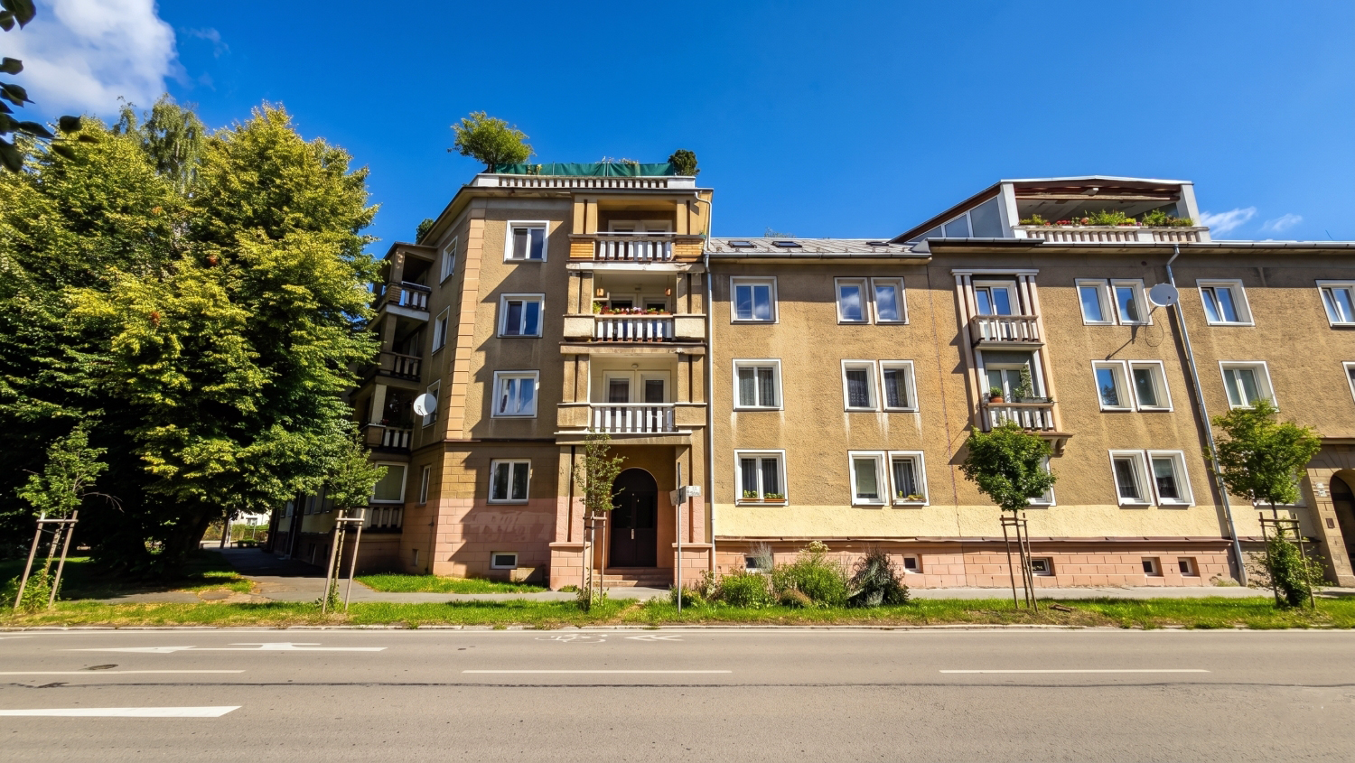 4 izby v centre Žiliny, 2 toalety, 2 pivnice, balkón, Žilina - centrum, Cena: 365.000€