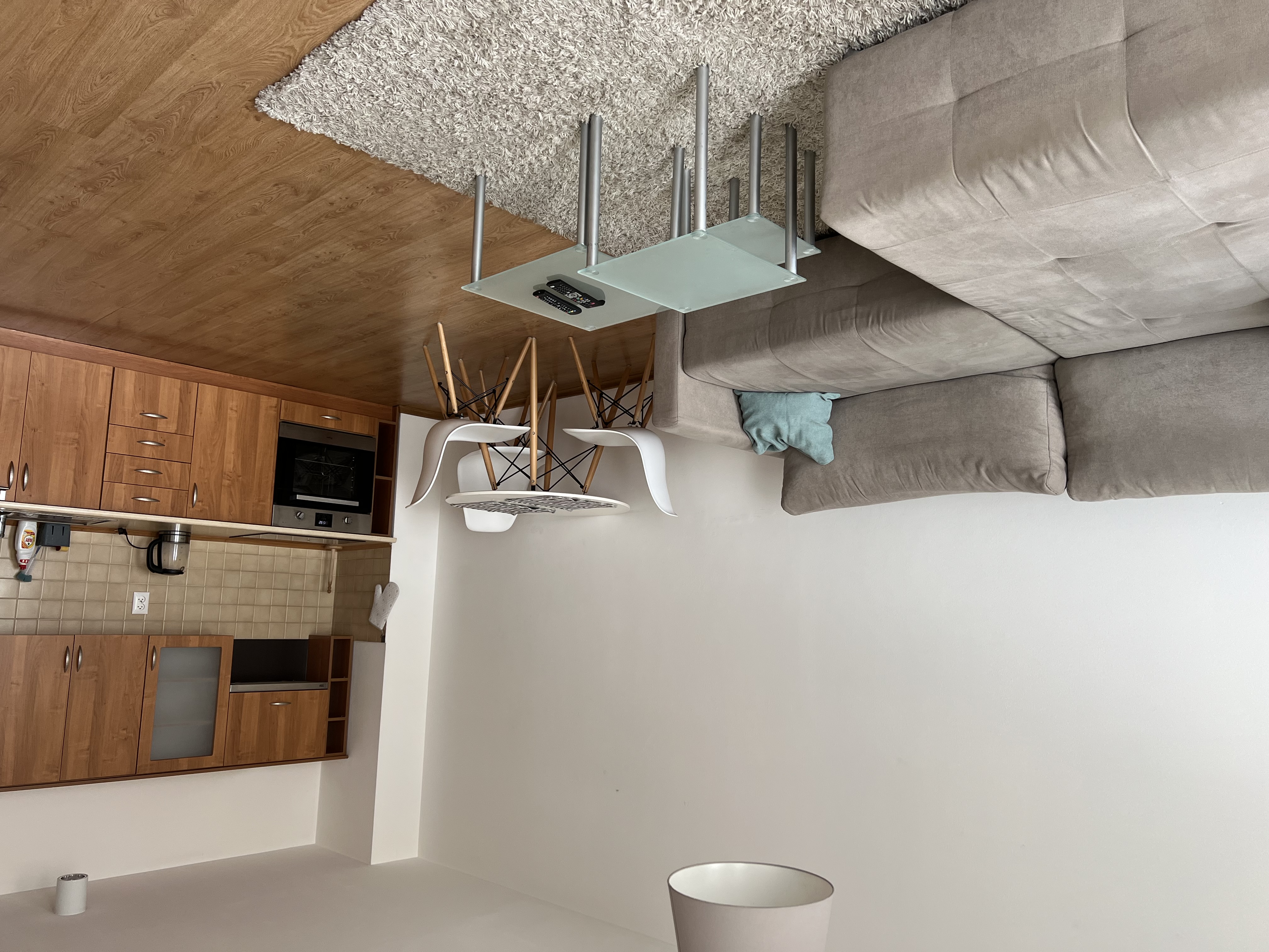 PRENÁJOM 2I BYT, ŽILINA- EUROPALACE, CENA 700 EUR/ VRÁTANE ENERGIÍ 