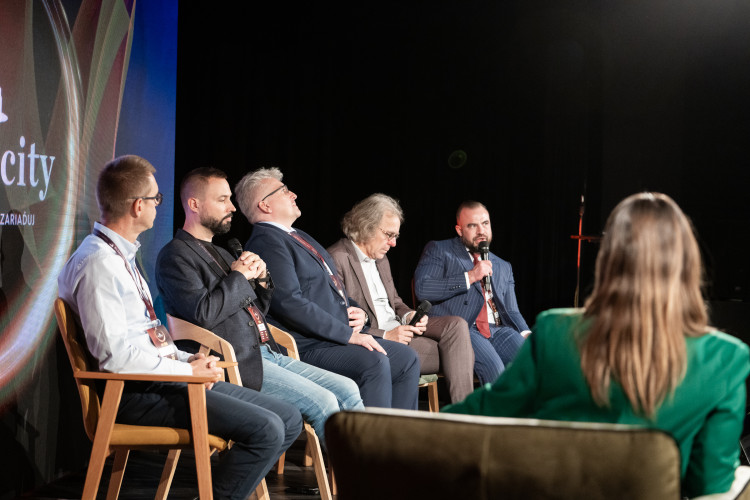 4SALE súčasťou panelu - Budúcnosť developmentu na Slovensku